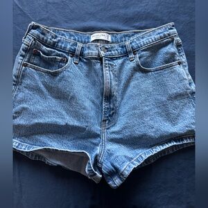 Abercrombie Mom Shorts